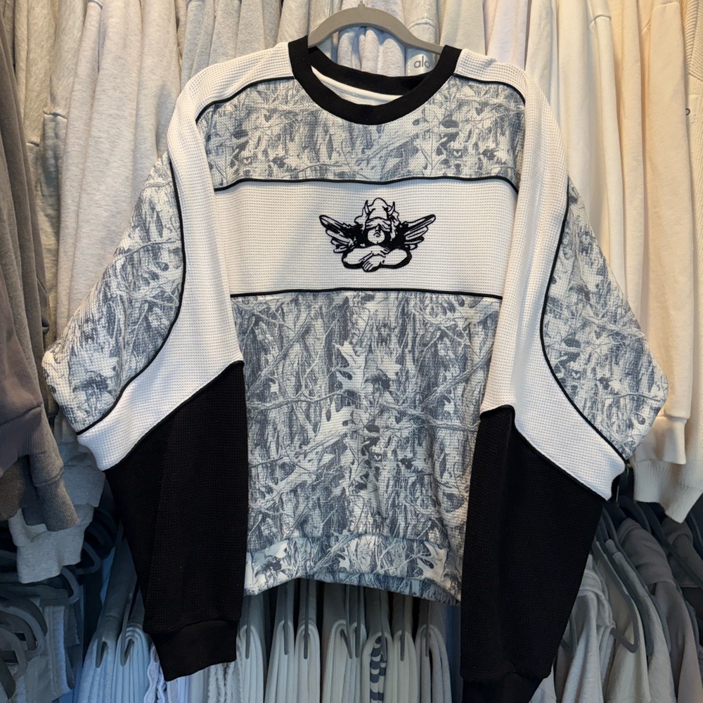 Boys Lie Camo Thermal Crew